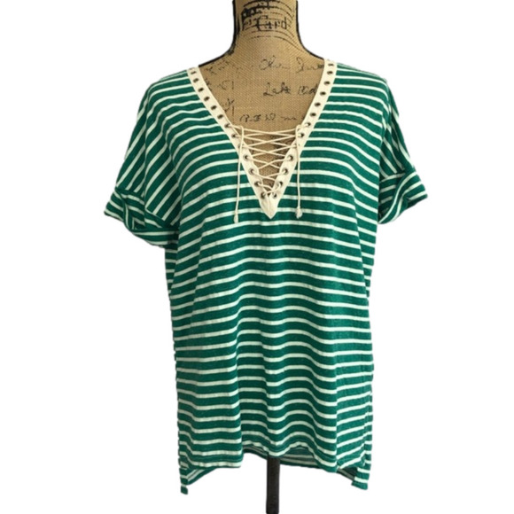 UMGEE Striped Lace Up Boho High Lo Top - Picture 5 of 9